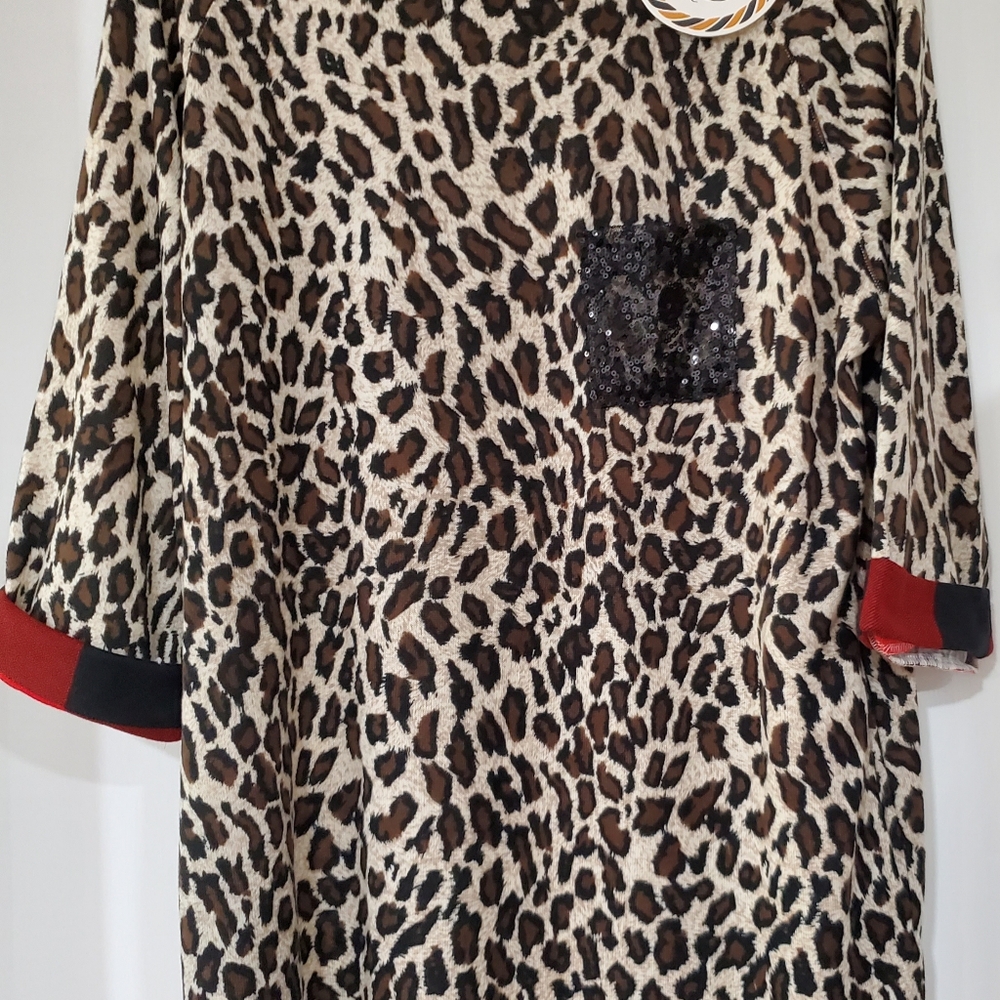 Leopard Print Top Size XL